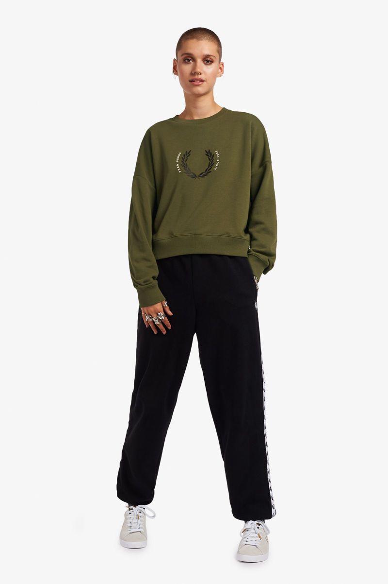 Green Fred Perry Laurel Wreath Women's Sweatshirts | PH 2007WNBY